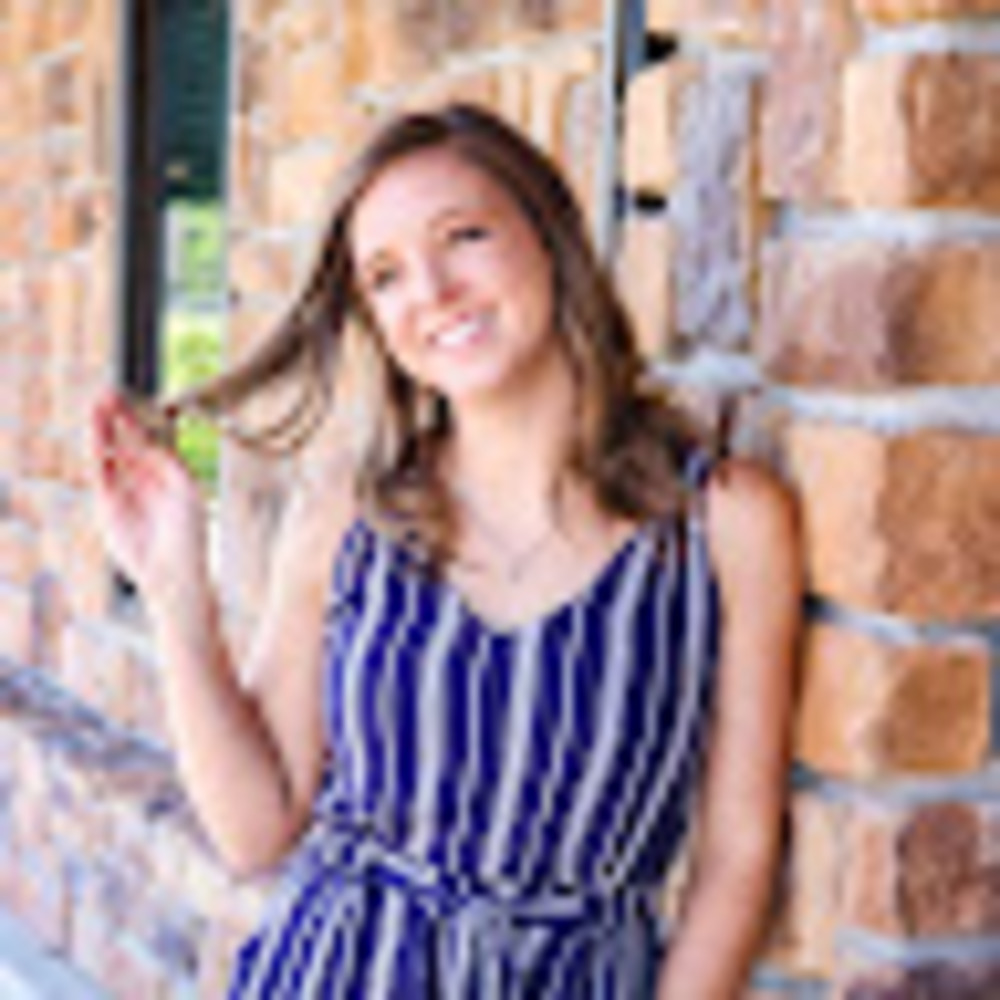 Meet your Posher, Katelyn